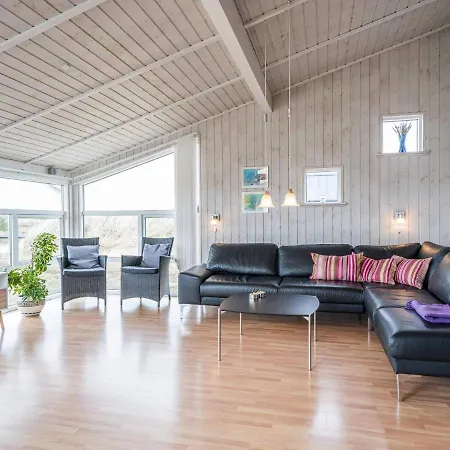 Holiday Hvide Sande Li 度假居 Bjerregård